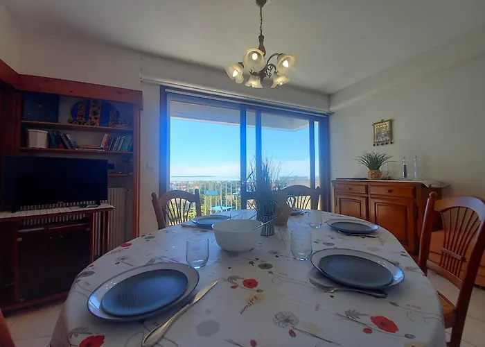 Apartamento Pontaillac - Vue - Balcon - Wifi - Confort Simple *